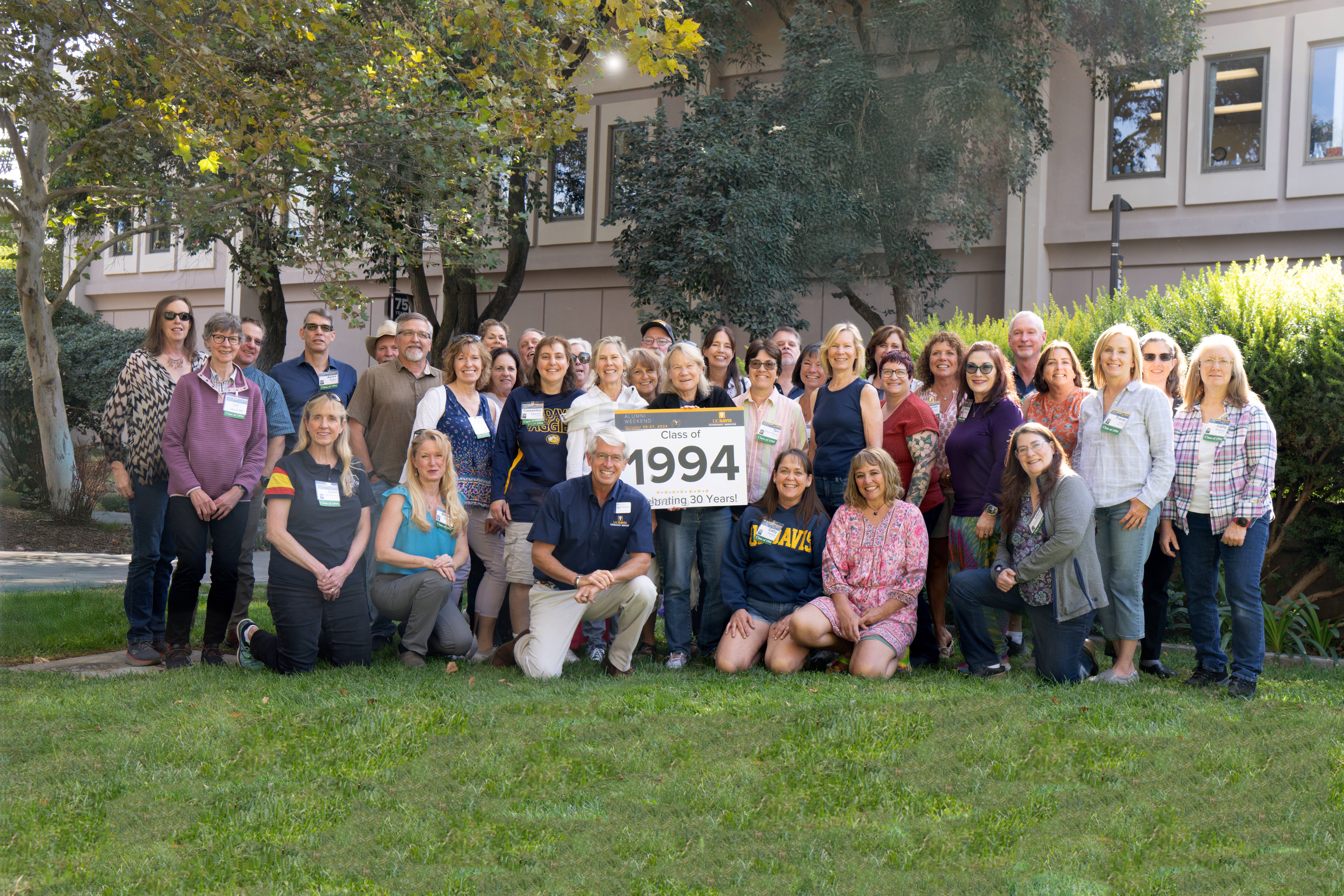 Alumni Class of 1994 Group Photo with Dean Stetter